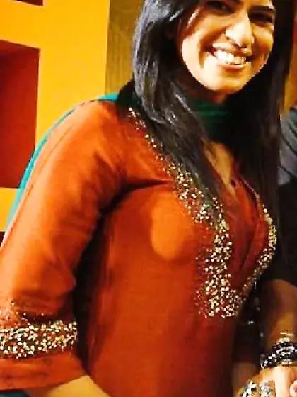 Yummy Muslim mummies two,  Who Would You BANG