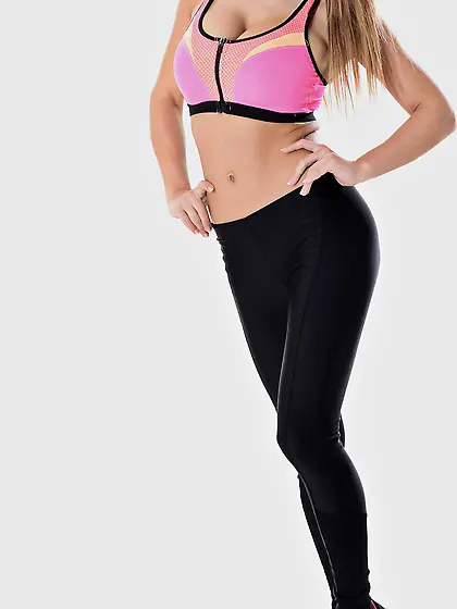 32: Portrait of Viola