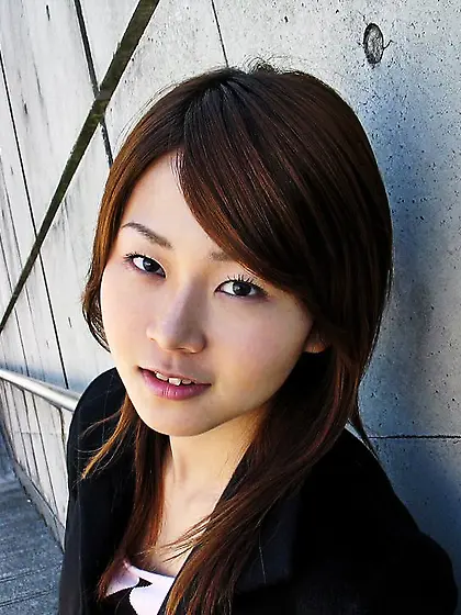 Enjoy the horny view of Asian girl Maiko Idols??? panty and grea