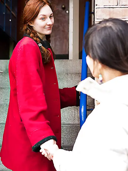 Juicy snatch is going to get fingered up close in a hot gallery