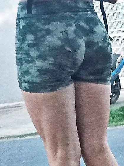 hunting sluts CANDID