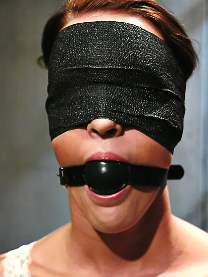 Police officer demonstrates helpless