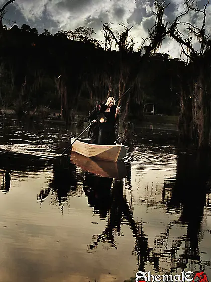 Vampire Duda has found a new object of desire