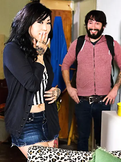 Naughty asian chick pussy