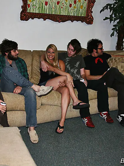 Arousing white hussy does everything black men want and gets a l