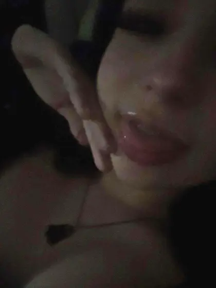 Girls From Threads Dez. 25