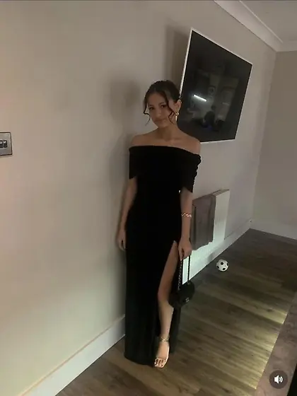 Pics of my 18 year old irl to trib and upload.