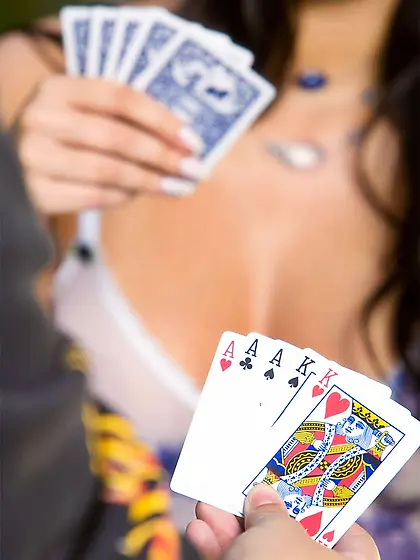 Terrific brunette Natalia Cruze shows her boobs and pussy while