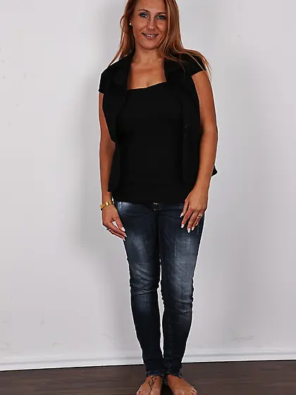 Hot shaved pussy framed