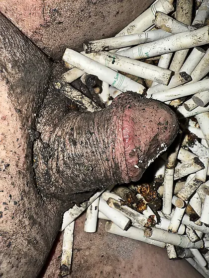 Sissy’s weekly ashtray- sissy couldn’t cum!