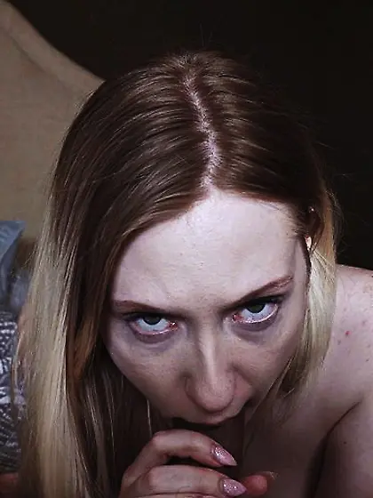 Awesome blow from sexually expressive blonde