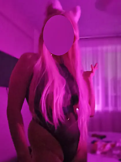 Femboy TonyaUkka with mistress wax play anal play