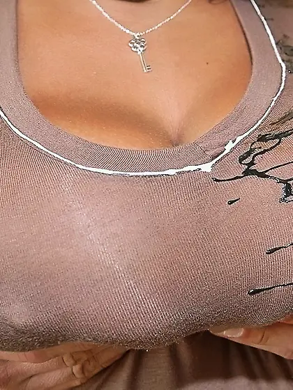 American plump milf big tits