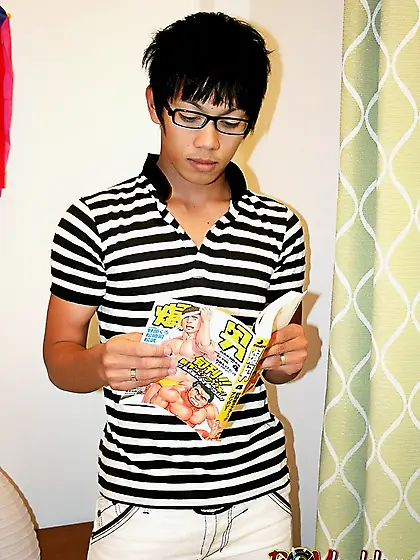 Gorgeous boy glasses takes