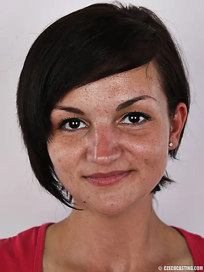 Slim short-haired brunette babe