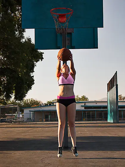 Cute ponytailed blonde freshie