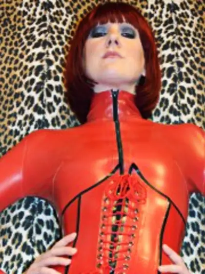 Redhead mistress vivian perform