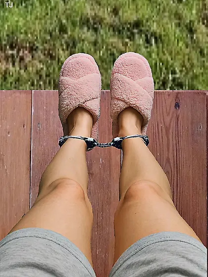 Waiting for the gallows to open