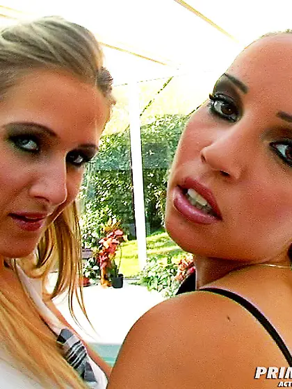 Blonde brunette girls lick