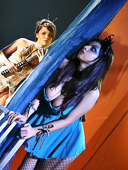 Two amazingly sexy lesbians,  Yurizan Beltran and Charmane Star l