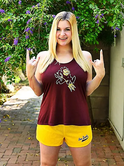 Amateur blonde beauty