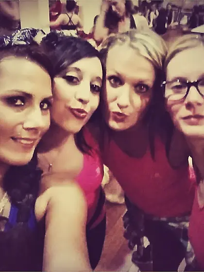 Ma pute de sœur ressemble à Cody Lane