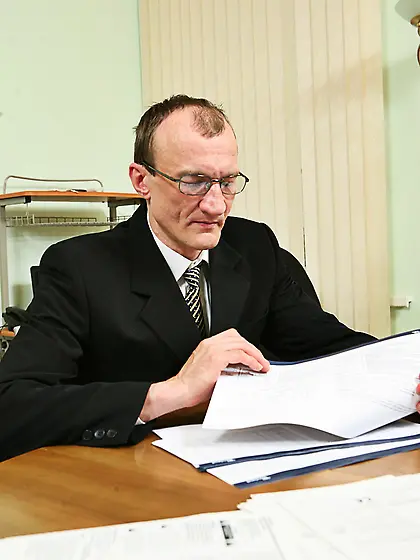 Luda, the radiant teenage