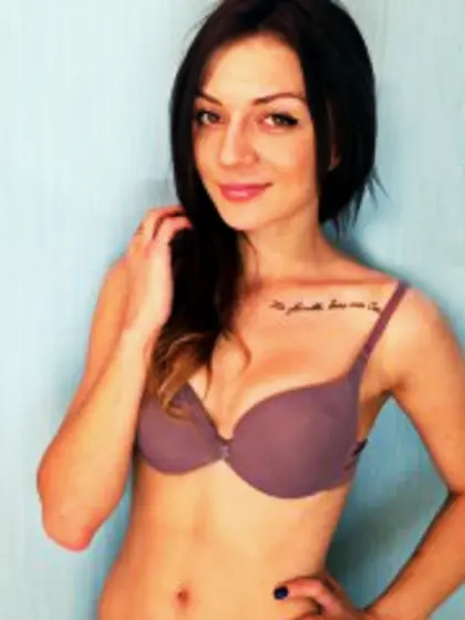 Brunette Teen Tera Striptease.