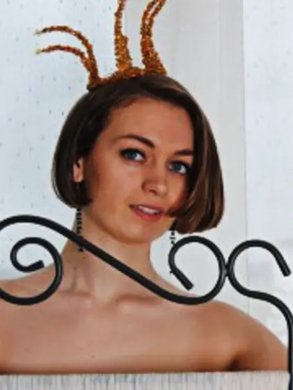 Brunette Leaprecious Dancing.