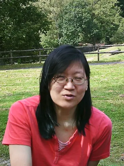 Ugly pig Kim - li and her mother