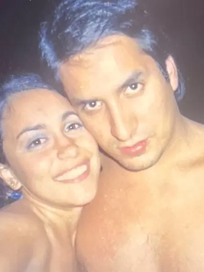 Que alternes su vagina con mi bocaQuiero lamer su