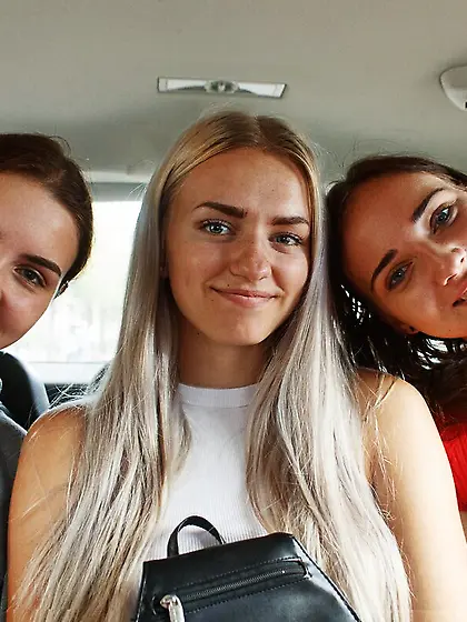 Three Euro sapphic teens got nude in a forest