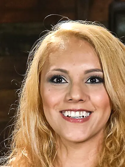 Blindfolded blonde cum facial