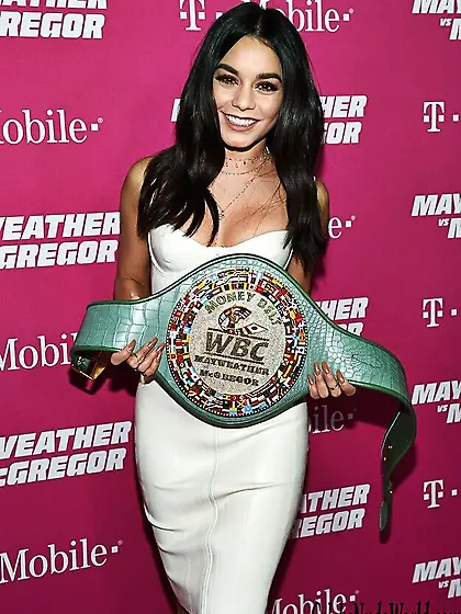 Vanessa Hudgens Sexy