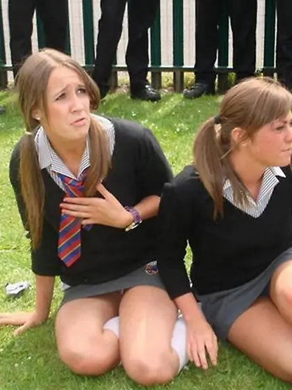 Schoolgrils & Pantyhose