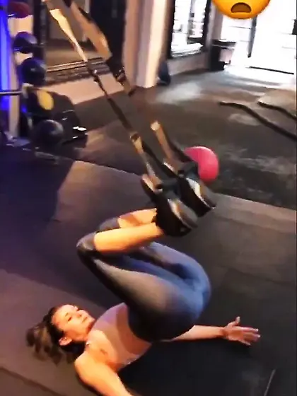 Nina Dobrev Cameltoe