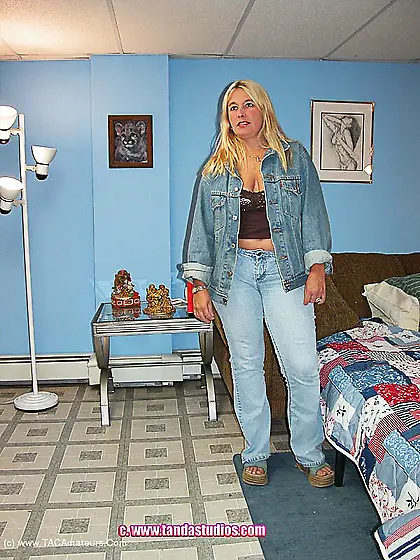 Cougar Liisa from United States