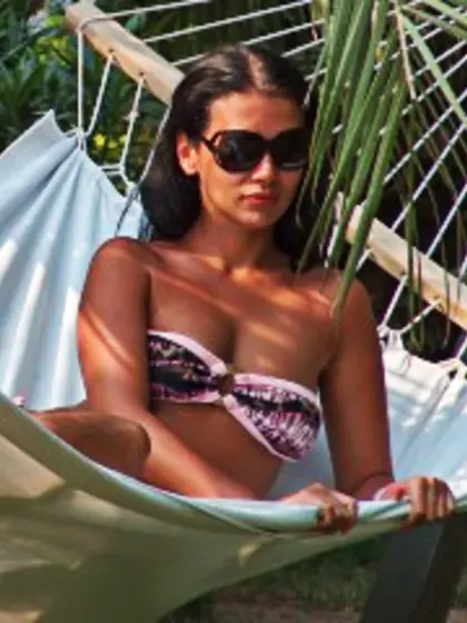 Brunette janine perform anal