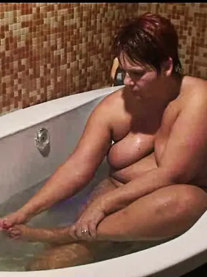 Marital sex in the bathtub