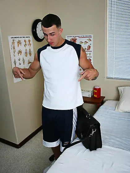 Victoria Sin drops down her nurse uniform and gets a big fat coc