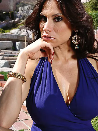 Big tit milf Sheila Marie removes her blue dress and white under