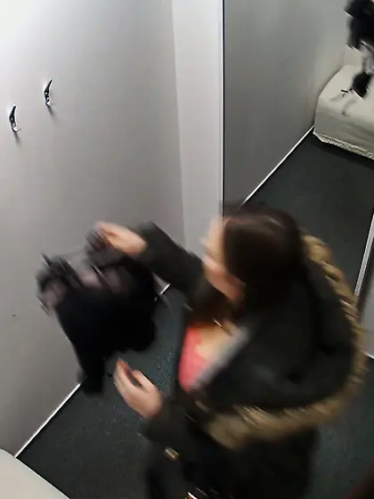 Sexy chick shows massive