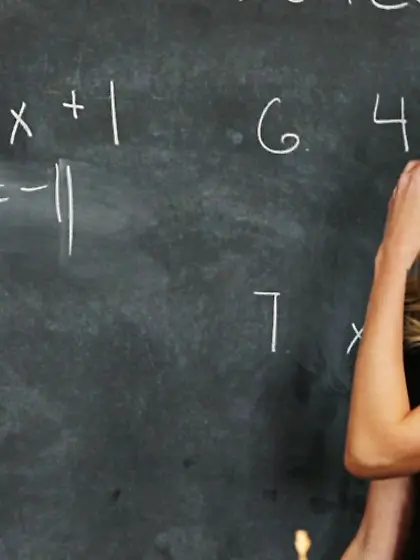 Slutty amateur teen girlfriend blowjob