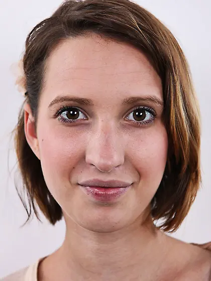 Sweet hottie pose angle