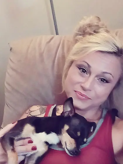 Christy had fun showing her tits for GGW