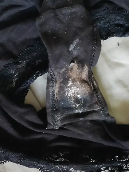 Guess my young daughter fingers pussy too