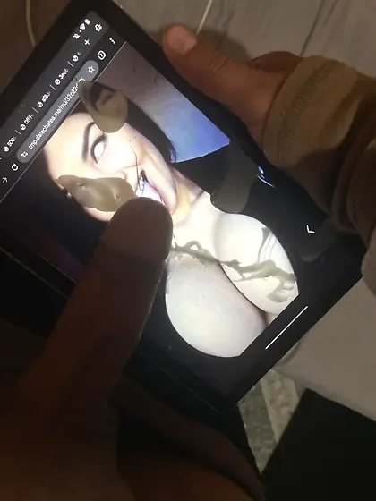 Lechazo pajaso a puta tetona