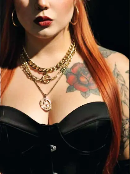 let me suck your dick daddy eat your bitch out too