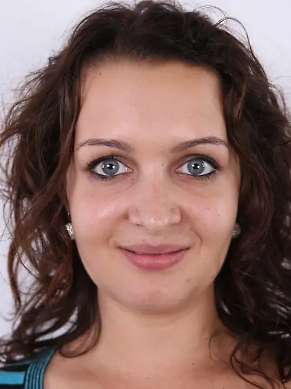 She is the kind of slut that asks men to finish in her mouth