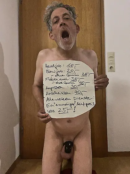 Spermaschluckende und scheissefressende Klonutte